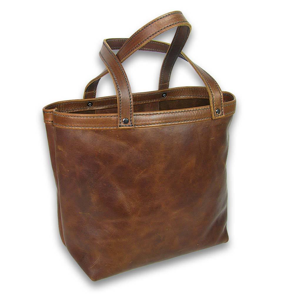 Essential Leather Tote